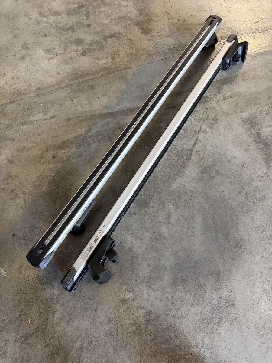 Thule Barres de toit: Thule SlideBar Dachträger  – D'occasion à Dietikon par ermfam9