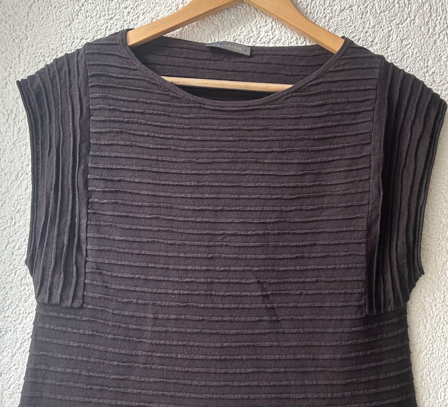 Nile Kleider: NILE Kleid – Gebraucht aus STUDEN BE von SMIROS 1
