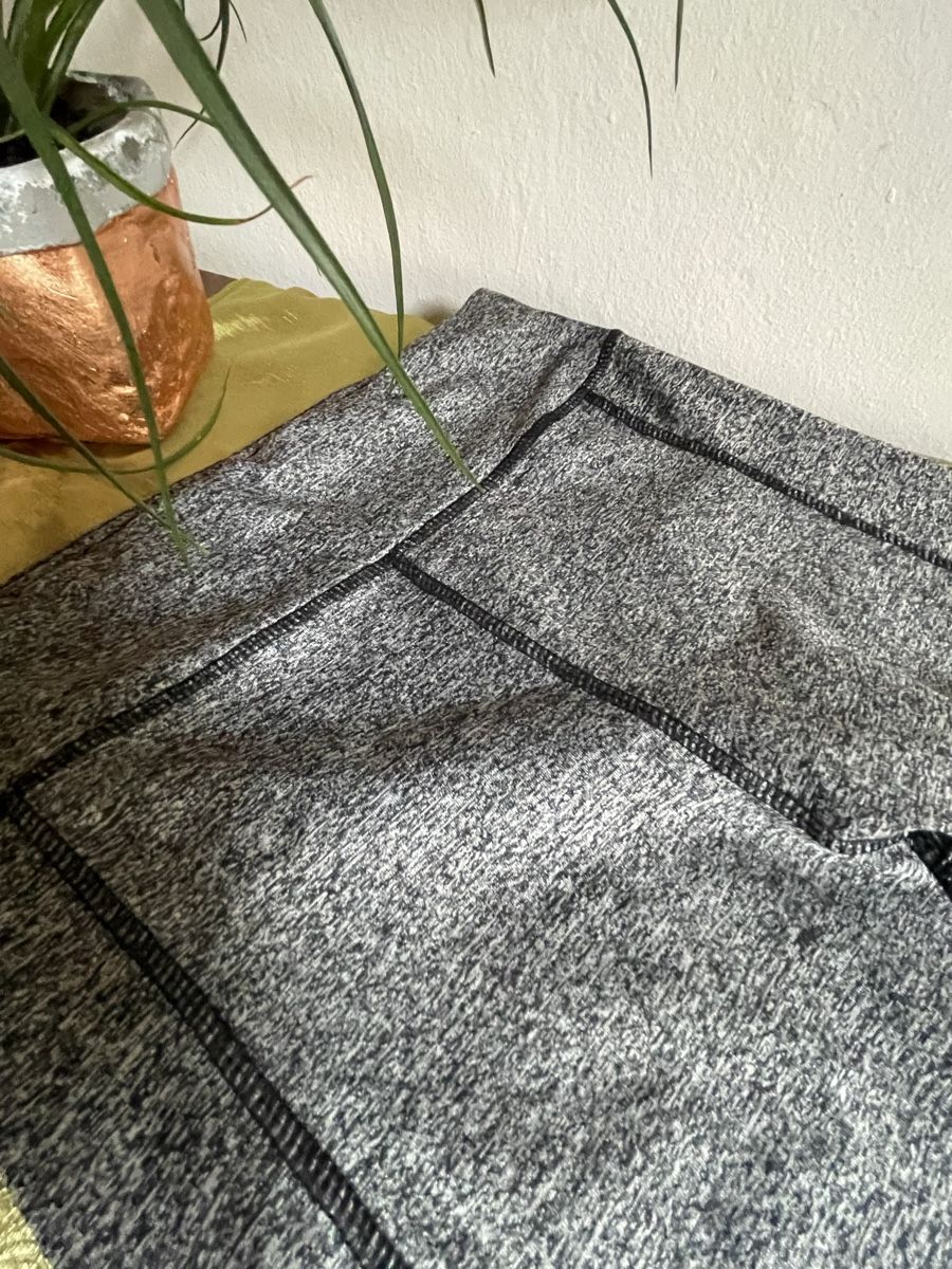 Leggings: Leggings grigi con lacci – Gebraucht aus Quinto von Arpe11 1