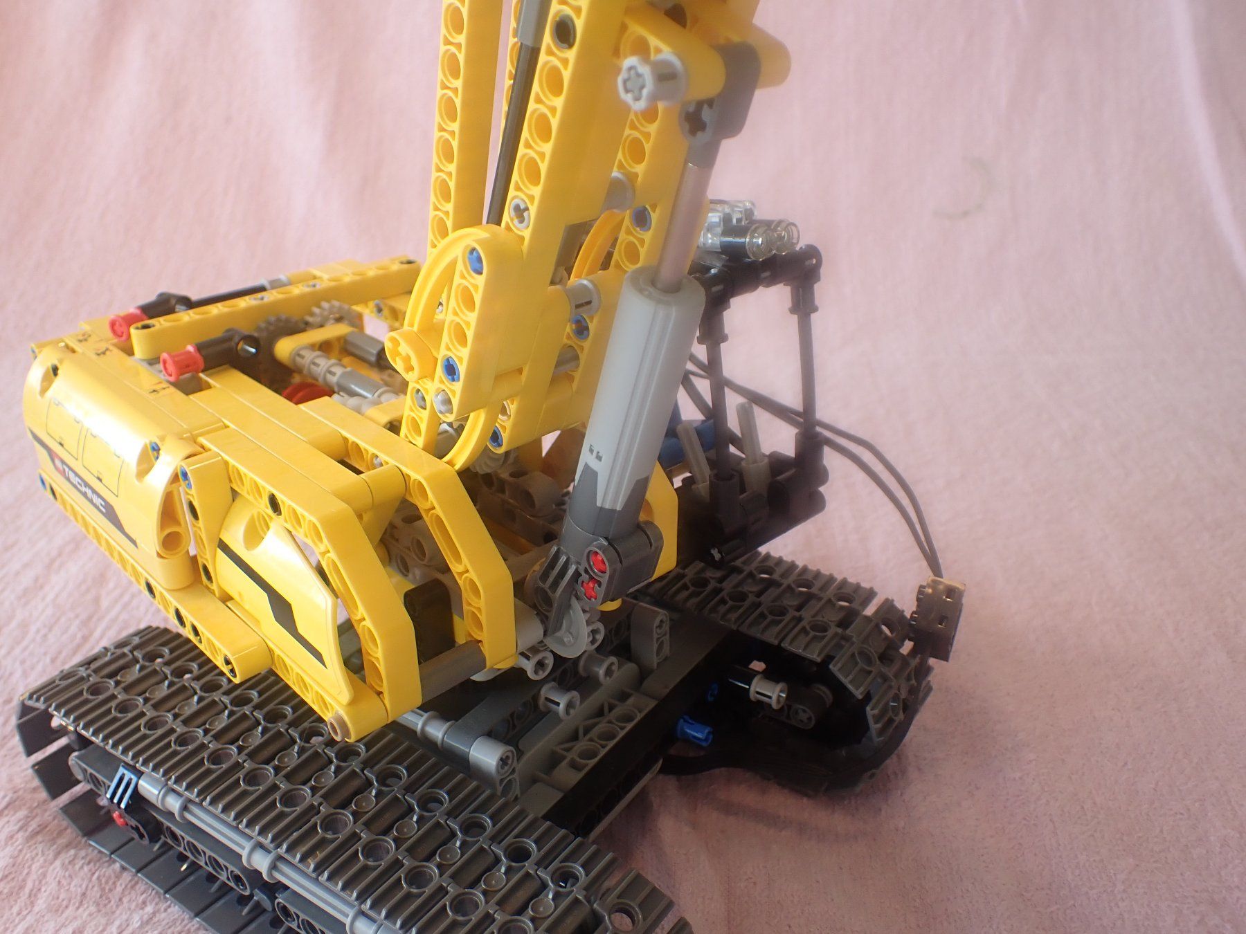 Lego Kit di costruzioni: LEGO Technic 42006 - Raupenbagger – Usato da Geroldswil venduto da brudersonne 7
