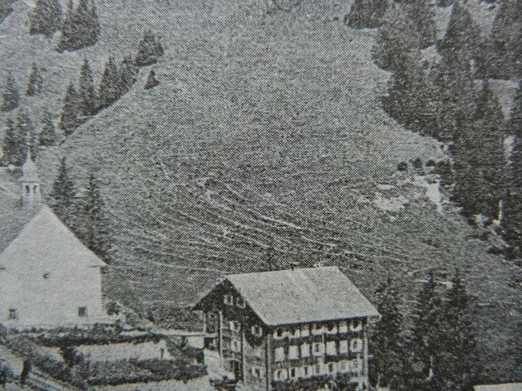 Incisioni: Rigi Kösterli – Usato da Risch venduto da Rischli15 9