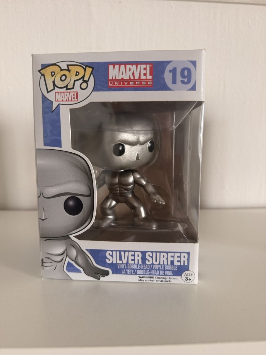 Funko Figurines: Funko Pop Marvel Silver Surfer 19  – Neuf avec emballage d'origine à Le Mont-sur-Lausanne par gsi_59rh