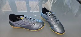 Adidas Hallenschuhe Gr. 32 -guter Zustand!