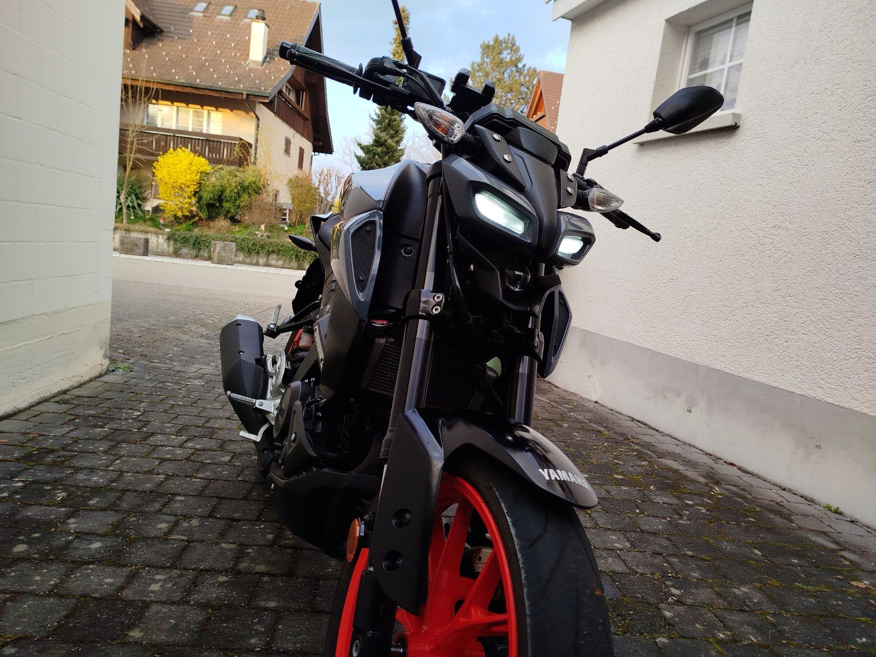 Yamaha Strada: YAMAHA MT-125 ABS – Usato da Ottikon venduto da jej_h25y