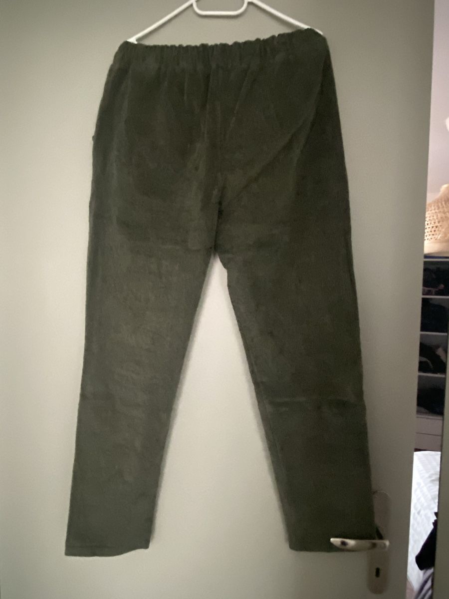 Hosen: Hosen Manchester grün Gr 42 – Neu (gemäss Beschreibung) aus Brugg AG von Honeybee6 2