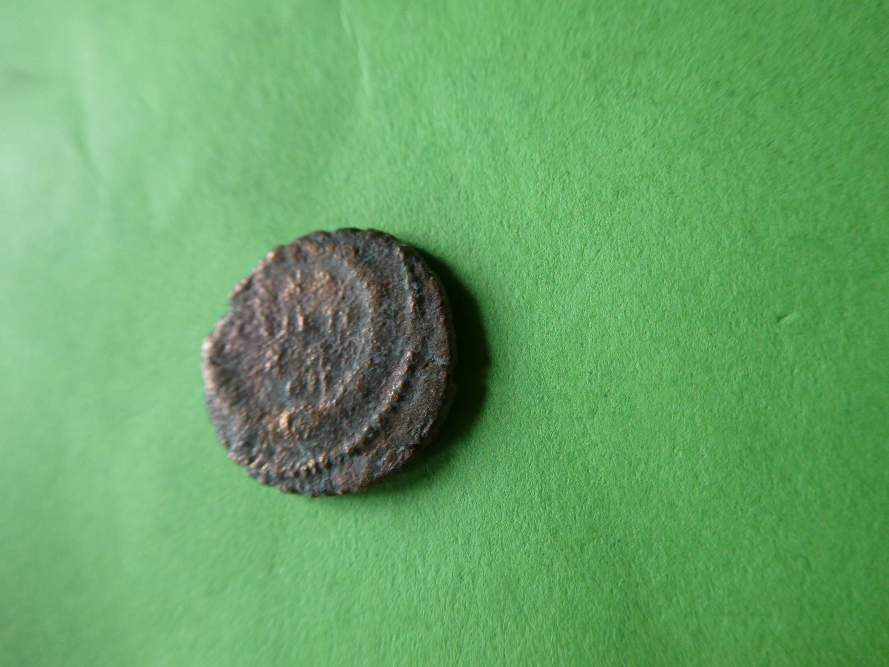 Alle Münzen: uralte Bronzemünze  15 mm     1.82 g – Gebraucht aus Hinterforst von Rohusri 3