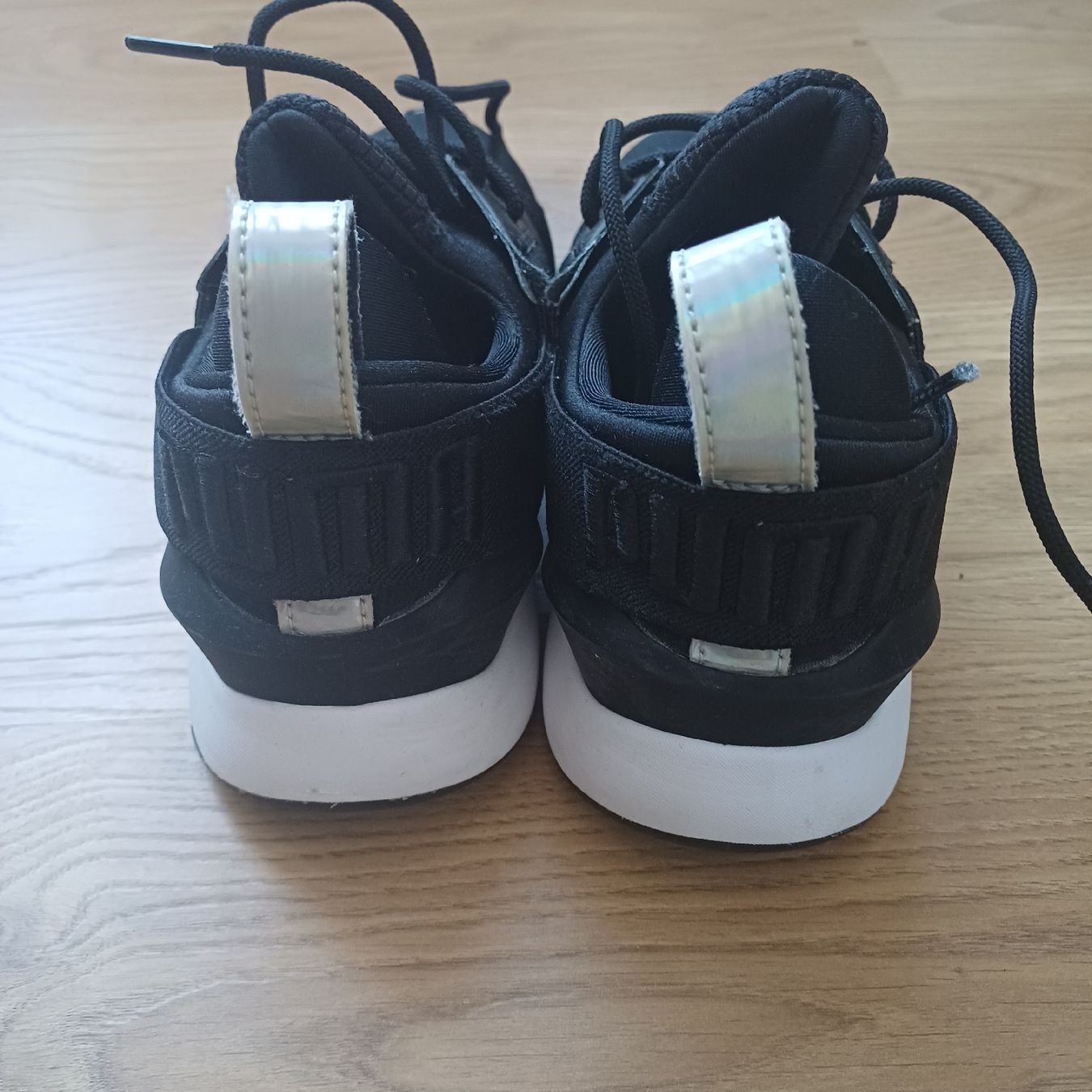 Puma Damenschuhe: Puma Laufschuhe Schwarz Grösse 37 – Gebraucht aus Thun von arm_87kr 1