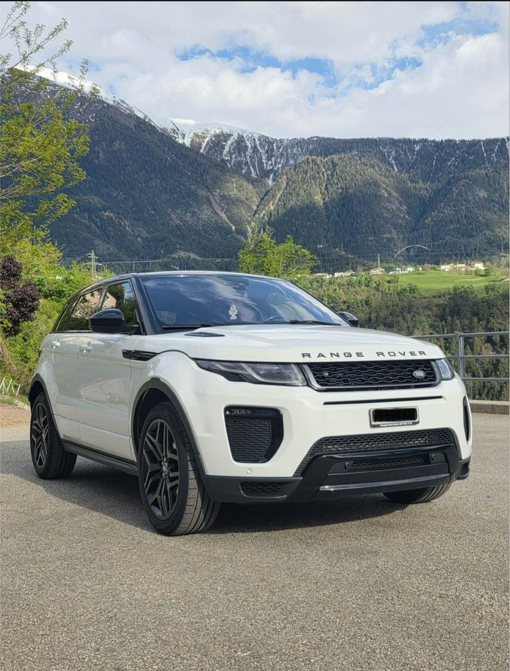 Land Rover Autos: Land Rover RR Evoque 2.0 Si4 HSE Dynamic – Gebraucht aus Mörel von camasaro 1