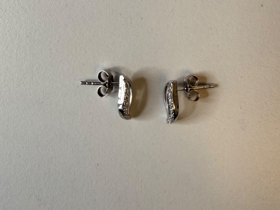 Ohrringe & -stecker: Ohrstecker Silber 925 Zirkonia – Neu und originalverpackt aus Zug von gold.schmuck 2