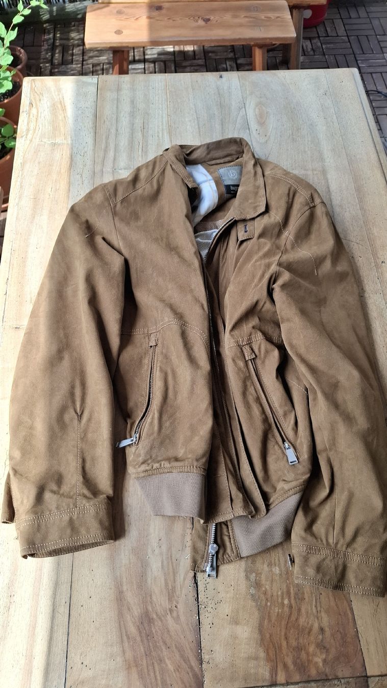 Bugatti Vestes: Schöne Jacke Bugatti Gr. 52 – D'occasion à Zürich par witike