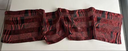 Scarf red black geometric print new