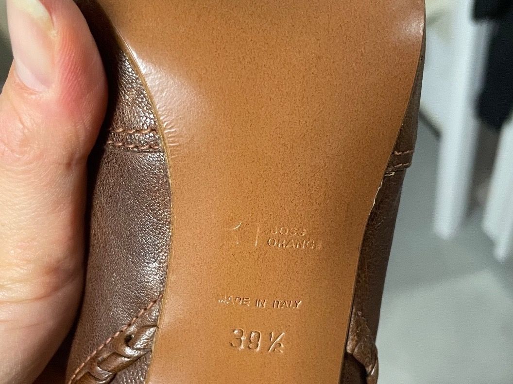 Hugo Boss Scarpe da donna: Stiefelette – Usato da oetwil an der limmat venduto da Nazeb 2