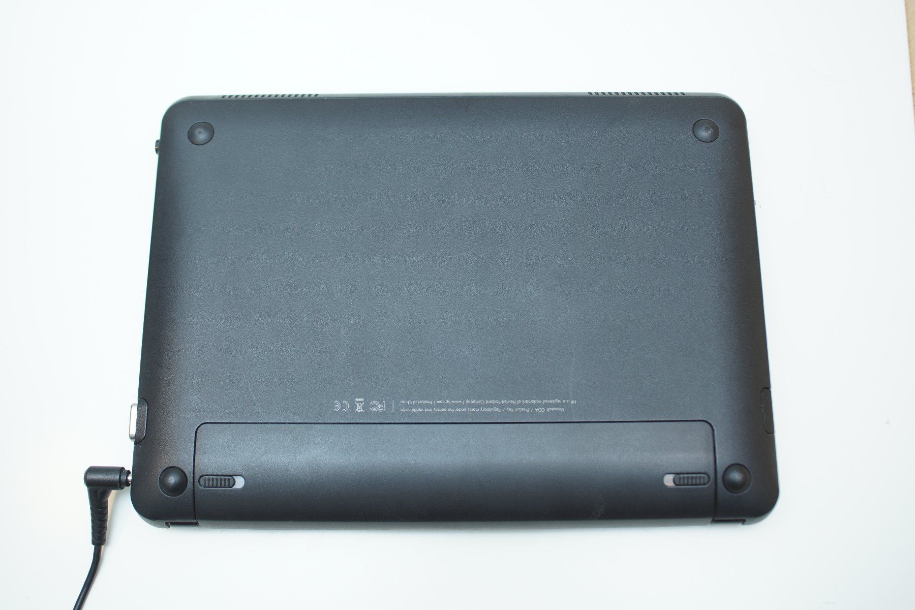 Compaq Notebook: Compaq/HP Mini Laptop/Netbook mit Windows XP – Usato da Wetzikon ZH venduto da ChrimsChrams 6
