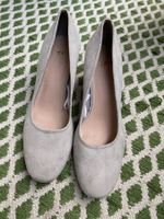Escarpins H&M gris taille 40 daim synthétique bon état