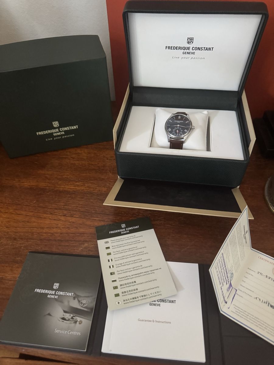 Frederique Constant Orologi: Frederique Constant Horological Smartwatch – Usato da Vésenaz venduto da Angela.C3 3
