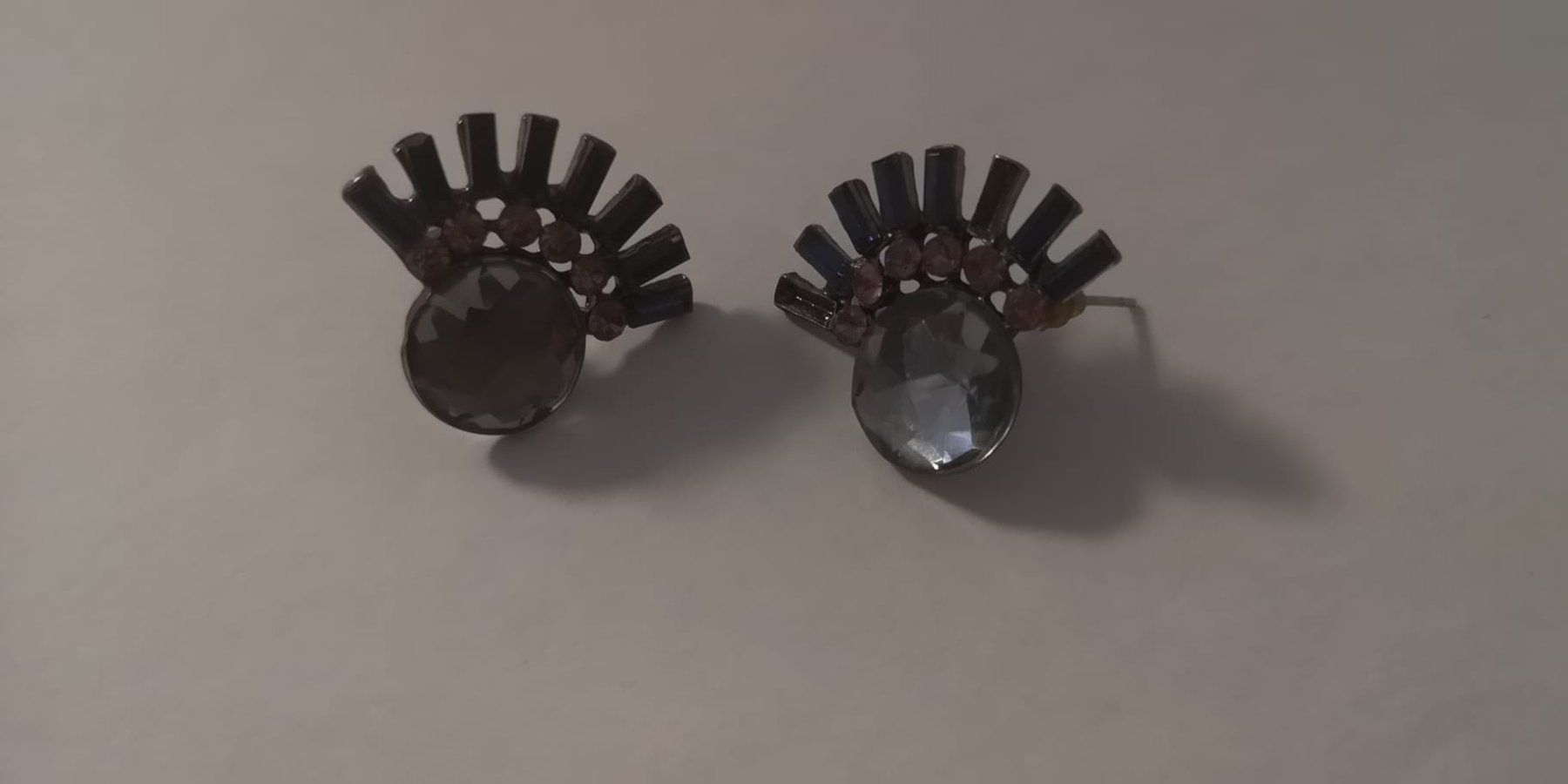 Orecchini pendenti & Orecchini a lobo: Ohrringe – Usato da Herisau venduto da Seyashop_2