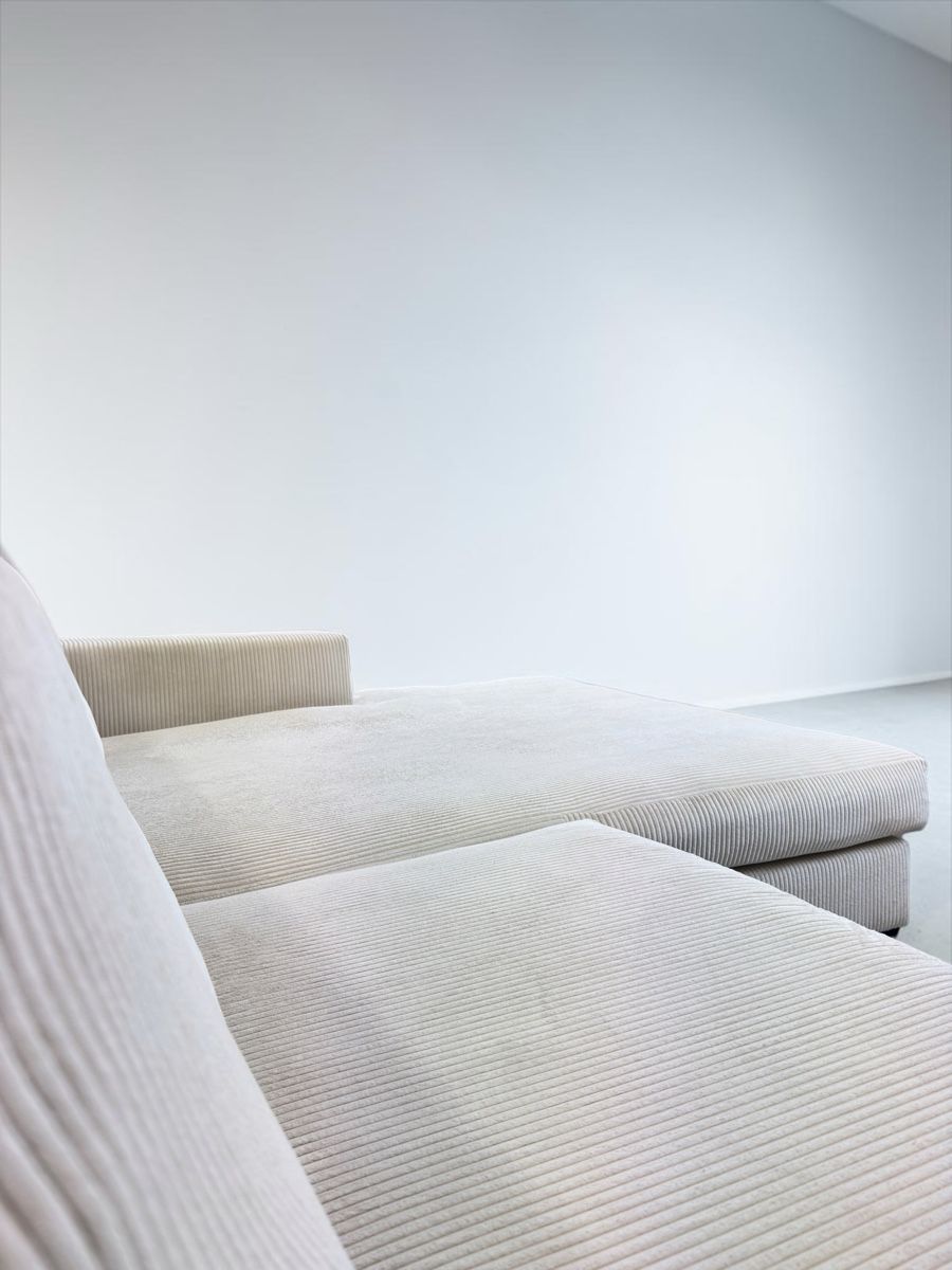 Divani: Ecksofa Beige-Creme aus Cordstoff – Usato da Bachenbülach venduto da Sofalab.swiss 1
