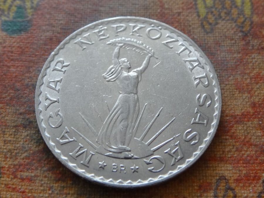 Tutti le monete: HONGRIE  10  Forint  1972 – Usato da Romanel-sur-Lausanne venduto da Swift13