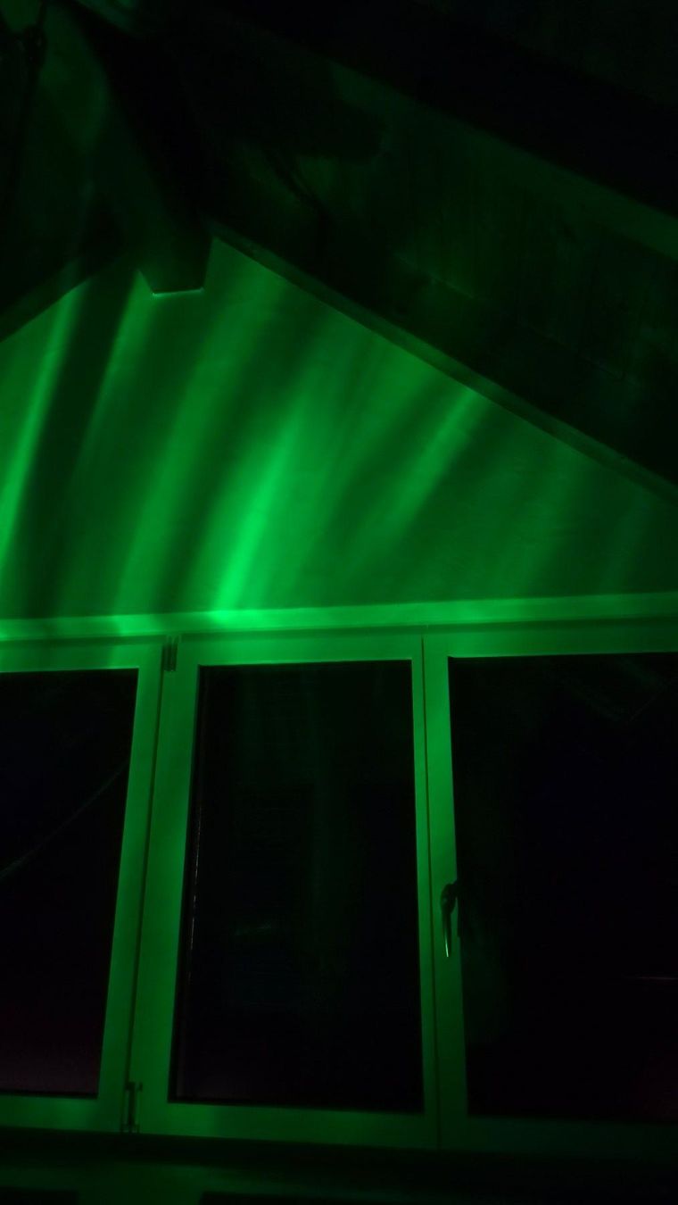 Tutte le decorazioni: Aurora-Projektor Nachtlicht – Usato da Kleinandelfingen venduto da jessi2209