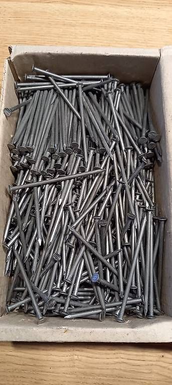Tutti gli attrezzi: Drahtstifte flach 3,1x80 Stahl blank – Usato da Seon venduto da Psalm28