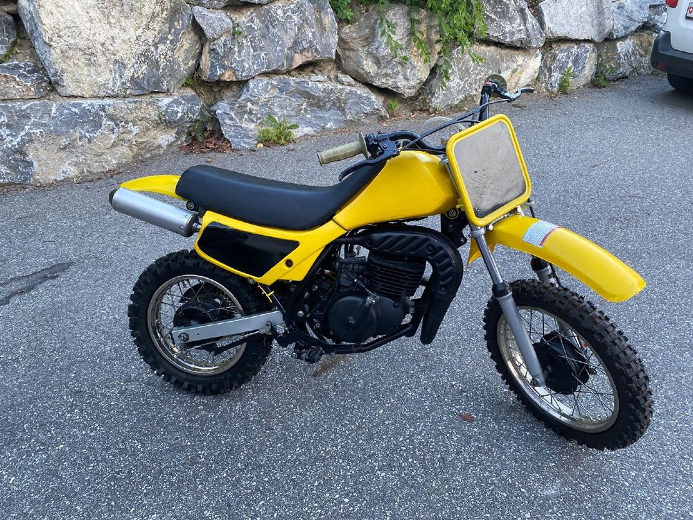 Suzuki DS80 (D'occasion) à St-Léonard pour CHF 1350 – retrait ...