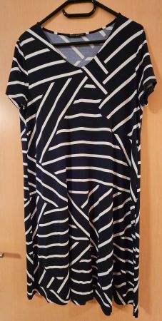 Damenkleid von Betty Barclay