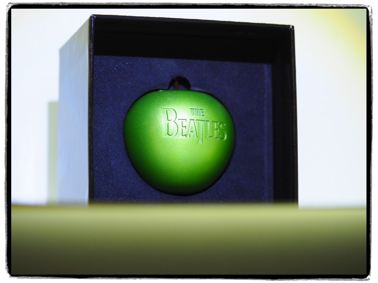 Vinyles: BEATLES USB – D'occasion à Lausanne par Leag 4
