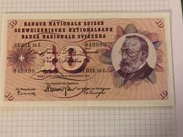 2 schöne 10 Franken Banknoten