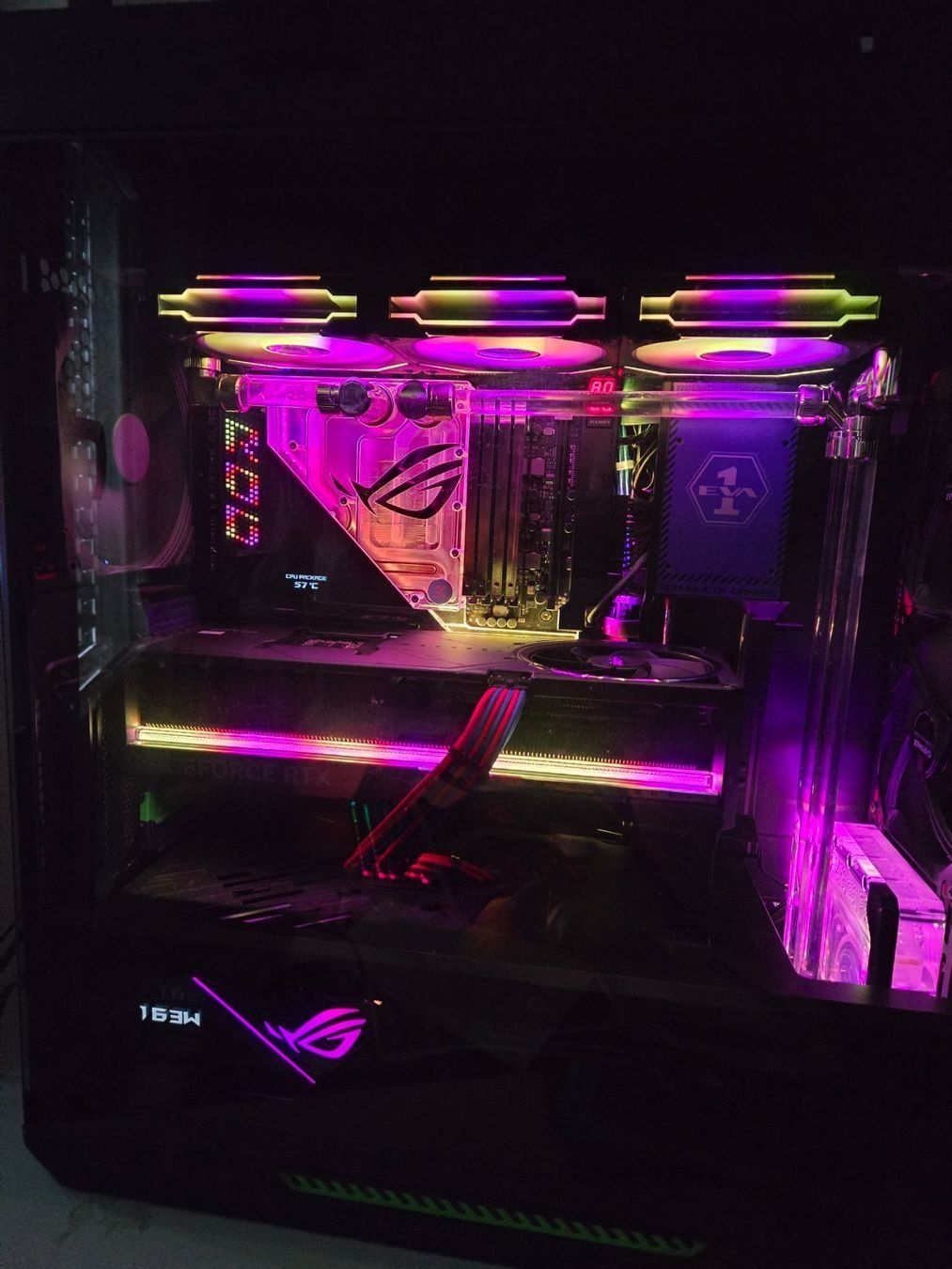 PC: High-End Gaming PC mit RTX 5090 – Usato da Aesch ZH venduto da Multiflash 1
