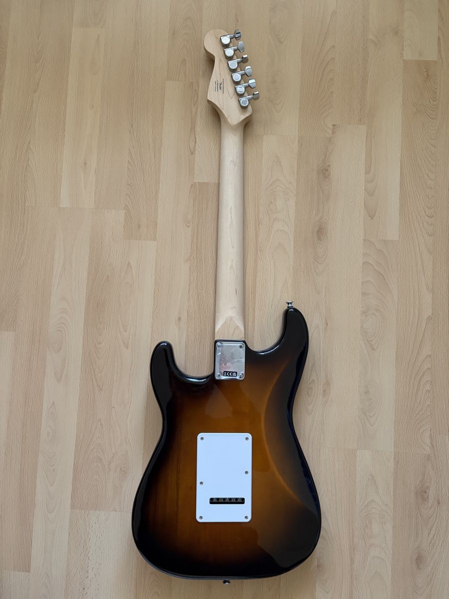 Squier Musikinstrumente: Squier Stratocaster by Fender – Neu (gemäss Beschreibung) aus Riehen von Pnewyork 2