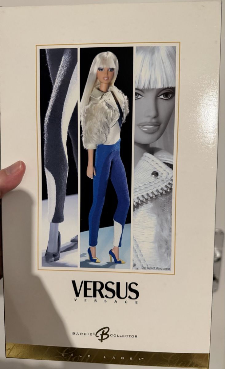 Poupées: Versus Versace Barbie Gold Label – Neuf avec emballage d'origine à Bürglen TG par SonneMondSterne99 1