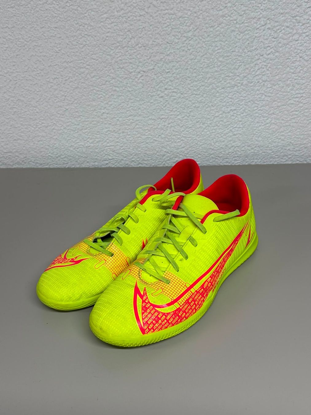 Nike Herrenschuhe: Fussball - Hallenschuh Nike, Grösse 41 – Gebraucht aus Rosshäusern von pat_5tl7