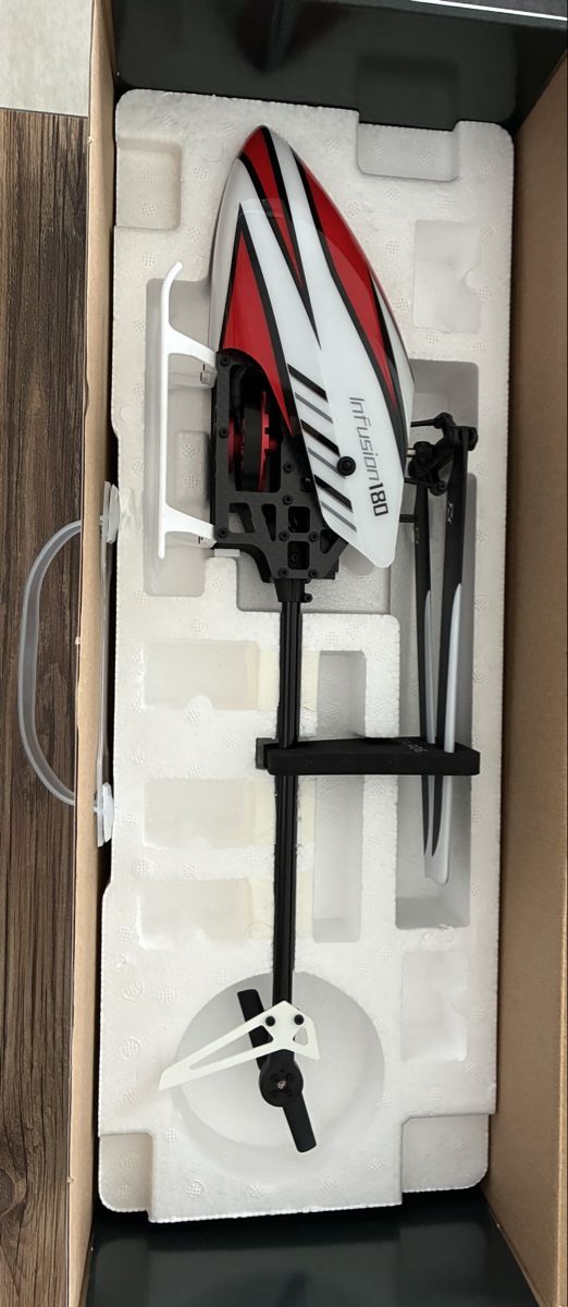 Blade Modellismo RC: Helico rc Blade – Nuovo e nell'imballaggio originale da Biel/Bienne venduto da Kamov75 1