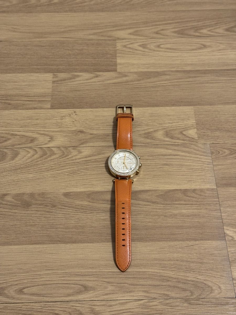 Michael Kors Orologi: Michael Kors Uhr mit Lederband – Usato da Zürich venduto da alexandragarcia1 1