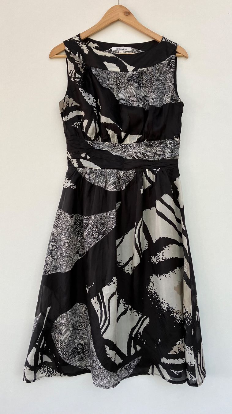 Vestiti: Steinmann Seide Kleid Gr.36 – Usato da Unterägeri venduto da Jutka_04 7
