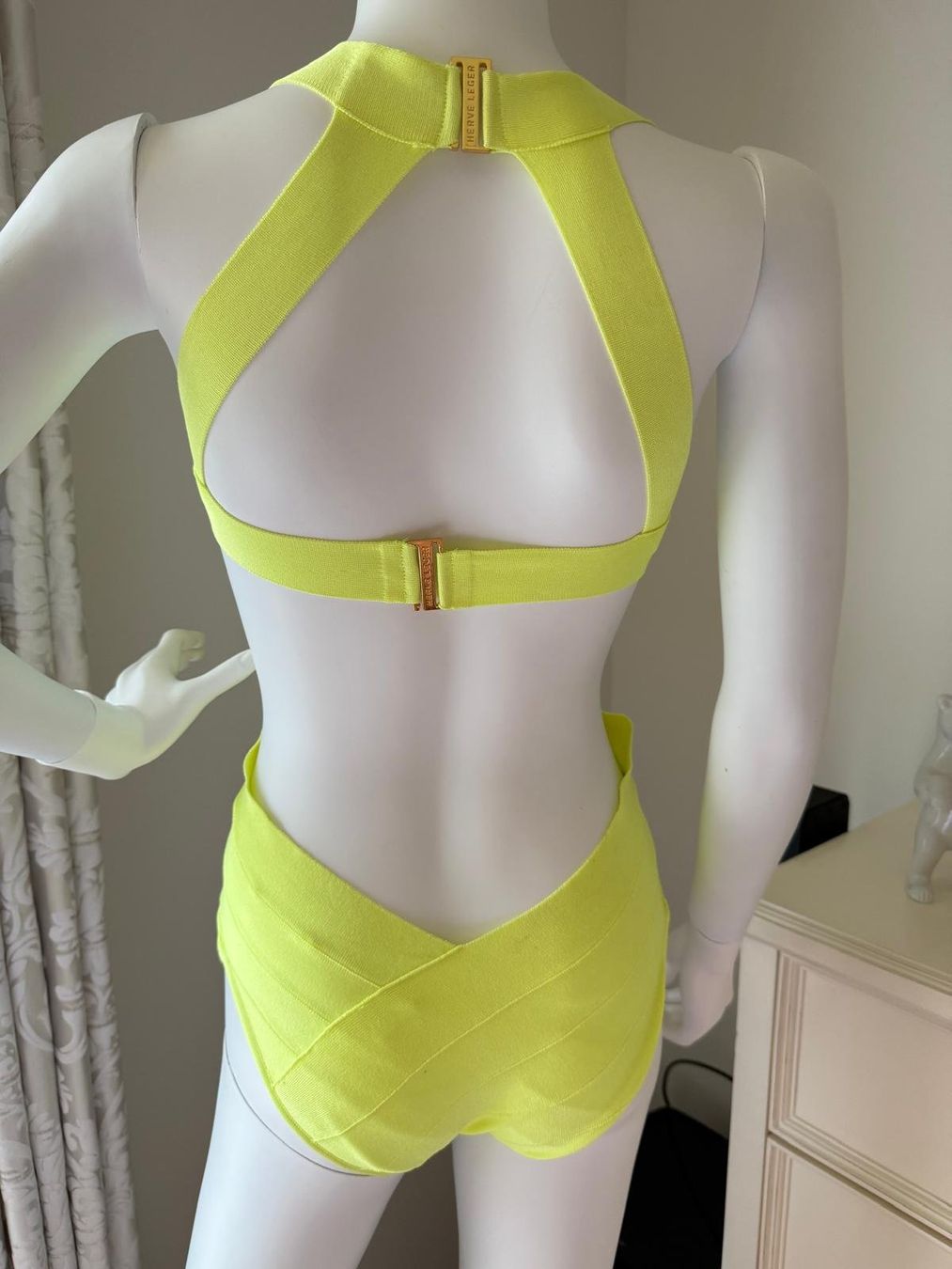 Costumi da bagno & Bikini: Herve Leger Badeanzug, neongelb, Gr. S – Usato da Oberarth venduto da SSS. 2