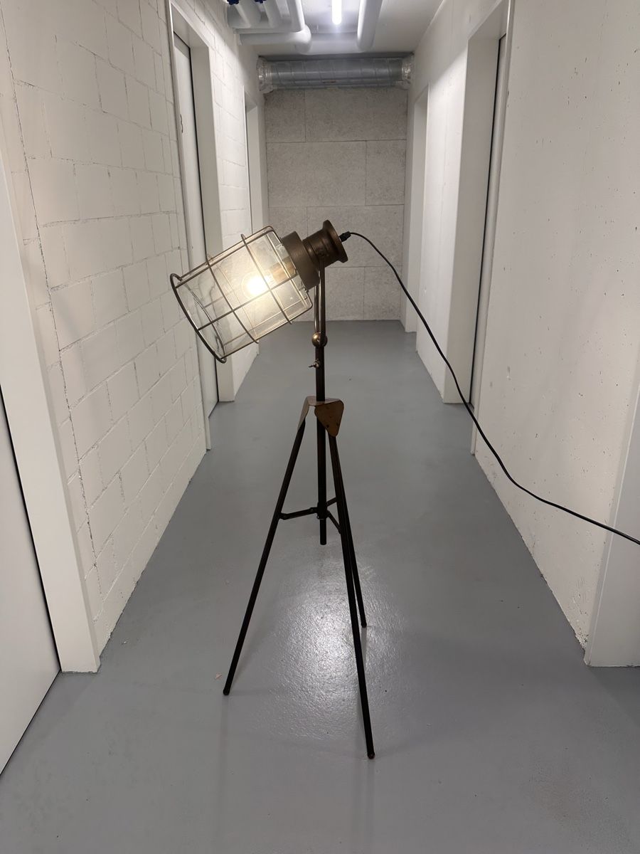 Lampen: Vintage Industrial Lampe / Industrielampe – Gebraucht aus Winterthur von Glatzco 1