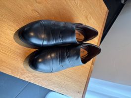 Halbschuh schwarz, Tamaris, Grösse 7 oder 40.5