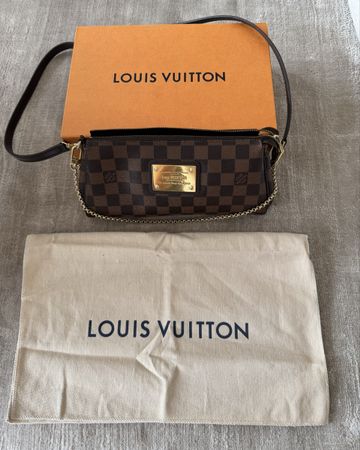 Louis Vuitton Pochette Eva