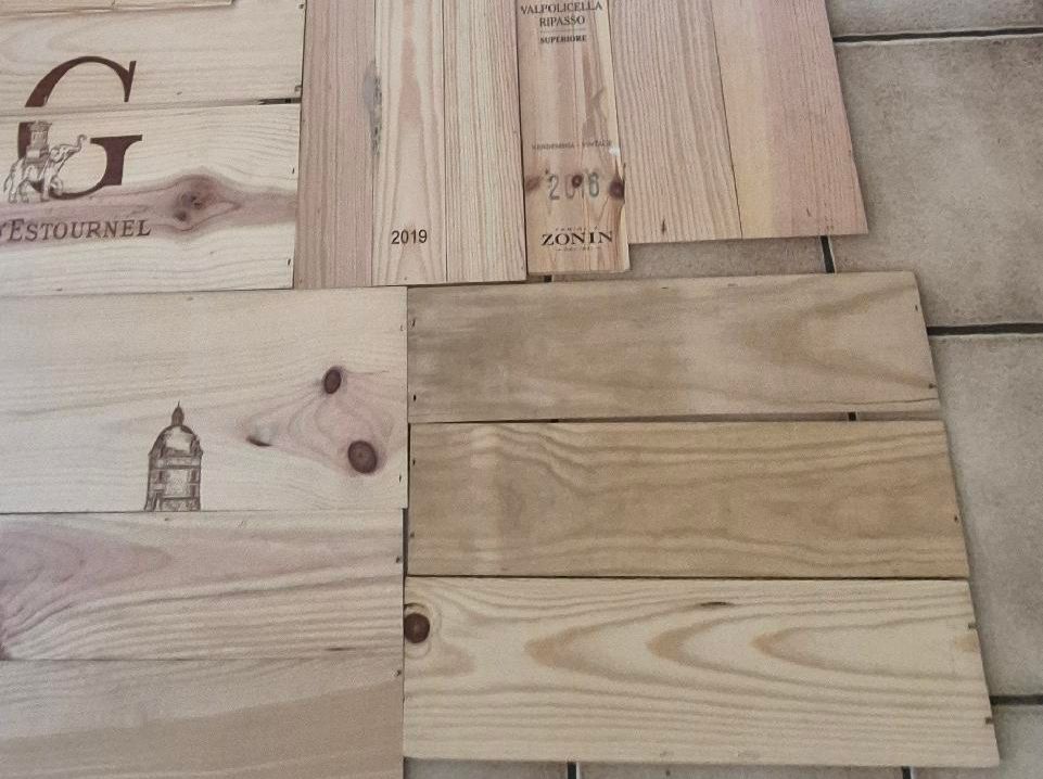 Articoli in legno: 26 Weinkistendeckel im SET – Usato da Nottwil venduto da echtMOMO 4