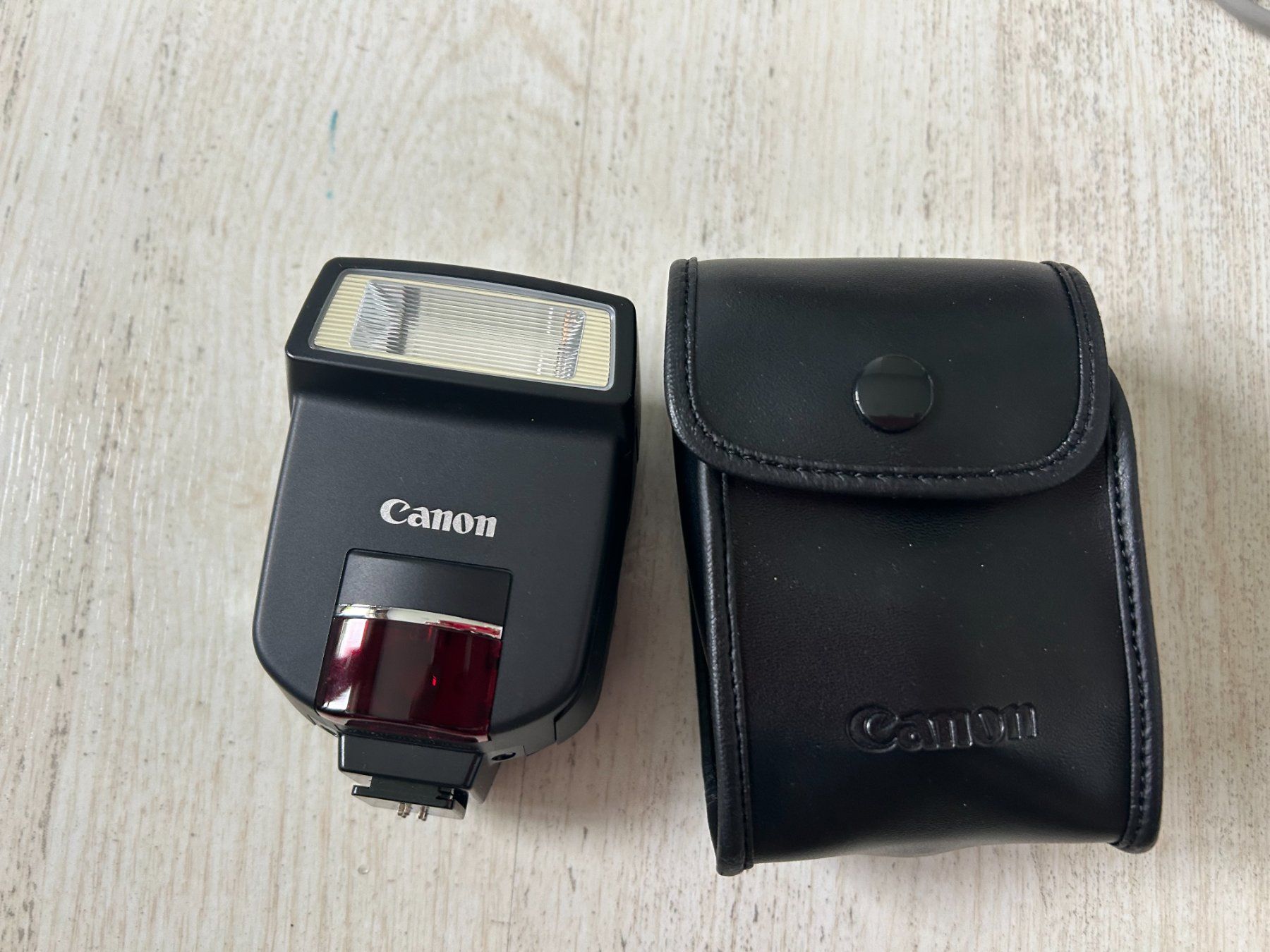 Canon Fotocamera: Spiegelreflexkamera Canon EOS 300D silber gebraucht – Usato da Siebnen venduto da Diit 7