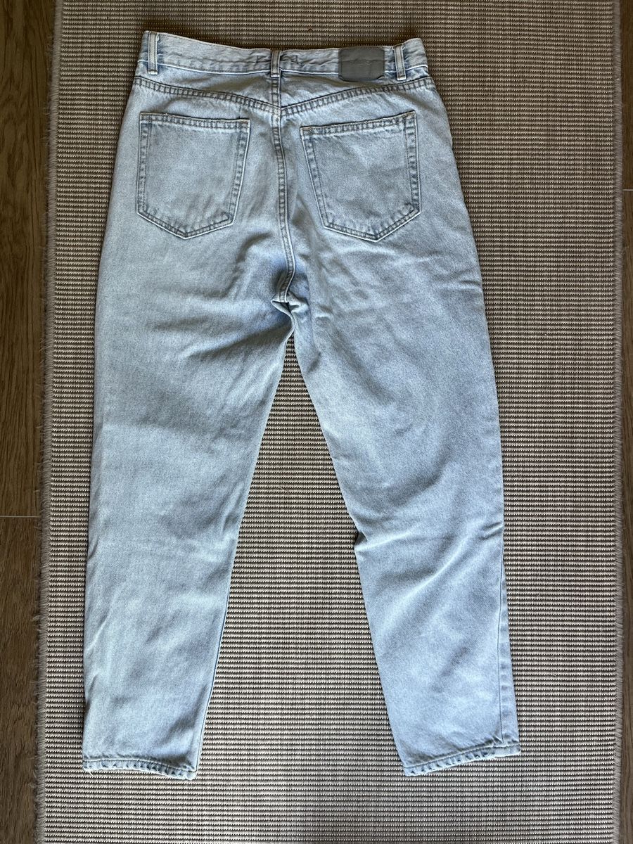 Pull&Bear Jeans: Jeans Pull&Bear bleu clair T 38-40, Coupe Mom – Usato da Hauterive NE venduto da Lipal 1