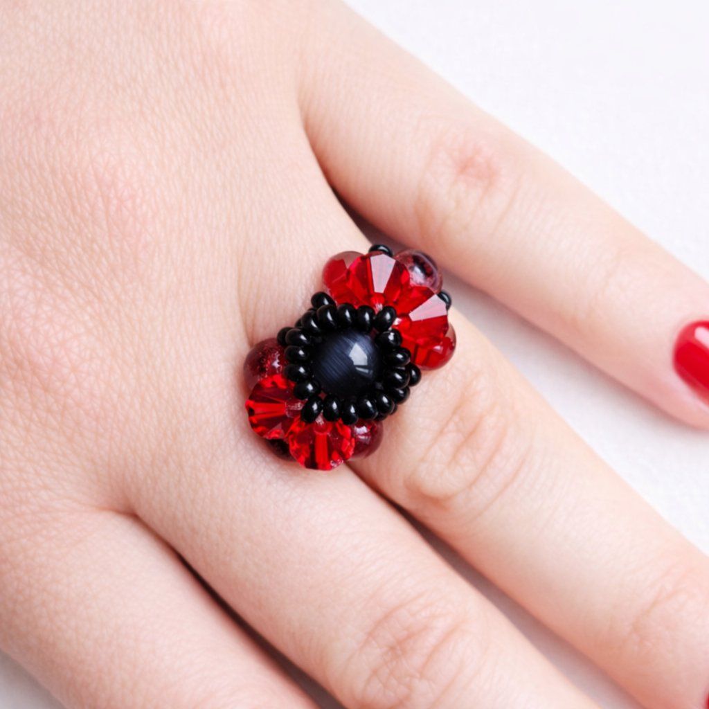 Anelli: Handgemachter Glasperlen Ring Rot Schwarz – Usato da Fully venduto da VaneaSelection