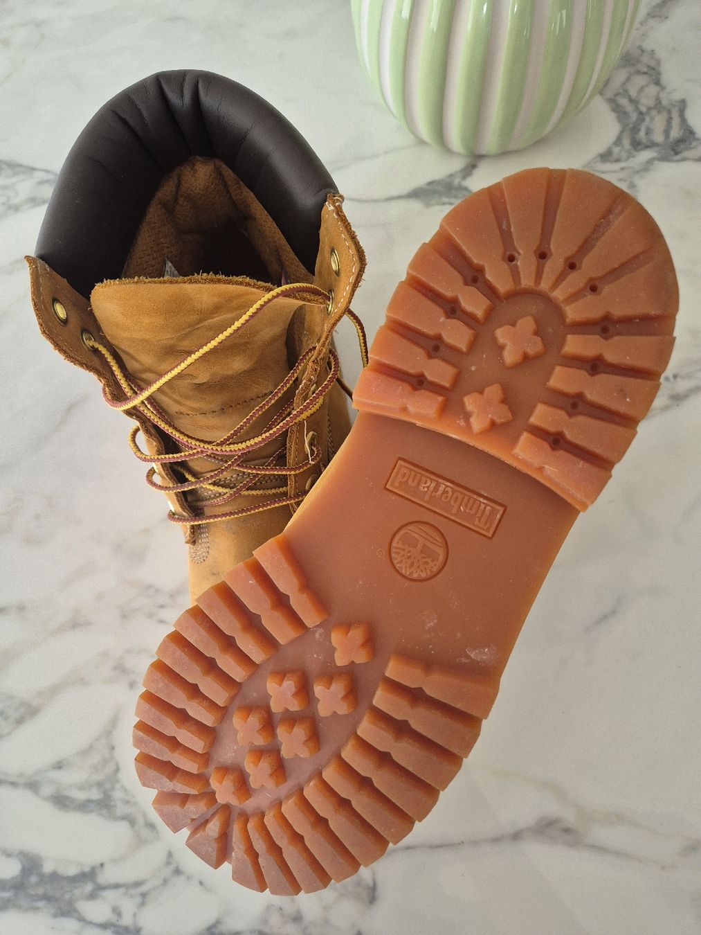 Timberland Scarpe da uomo: Robuste Timberland Stiefel Boots Gr. 40 Leder – Usato da Niederrohrdorf venduto da Sistarr 3