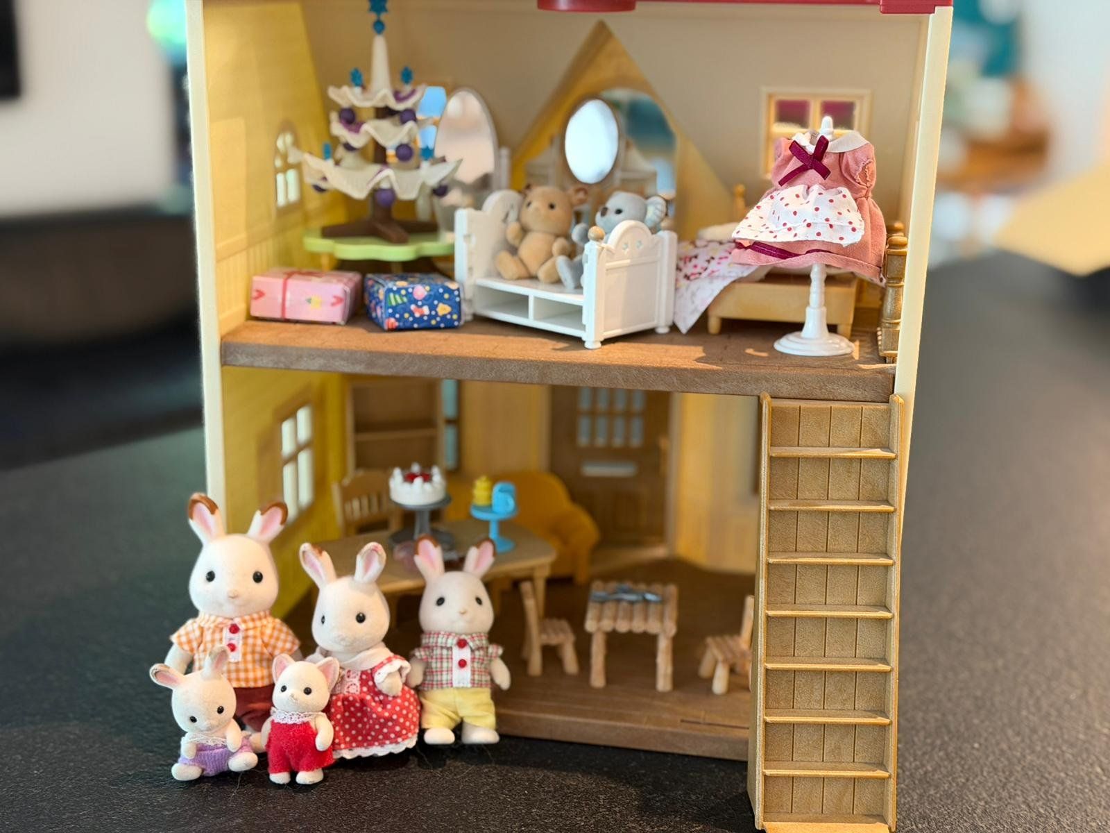 Sylvanian families Giocattoli: Silvanian House & Family - SUPER! – Usato da Vitznau venduto da maybach01 2
