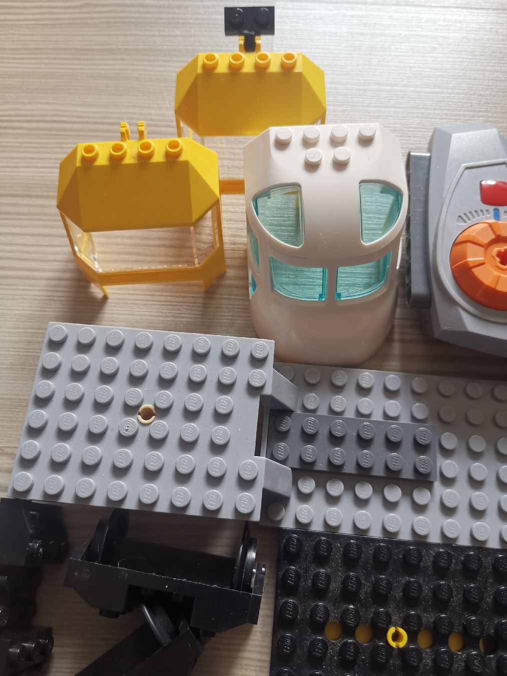Lego Giocattoli: Lego Eisenbahn Zubehör gemischt – Usato da Effretikon venduto da Superkarin7 1