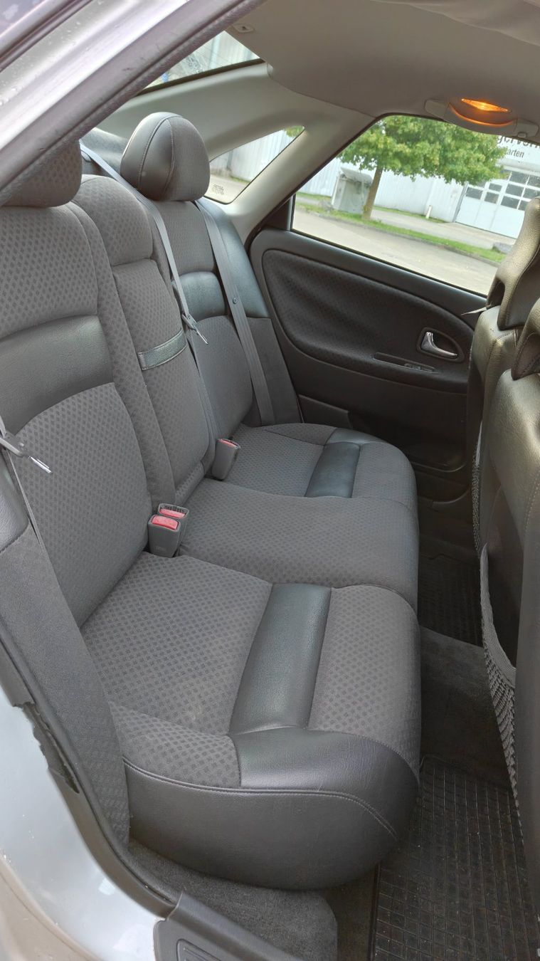 Volvo Automobili: Volvo S40 2.0 – Usato da Rorschacherberg venduto da Dogsoldier 6