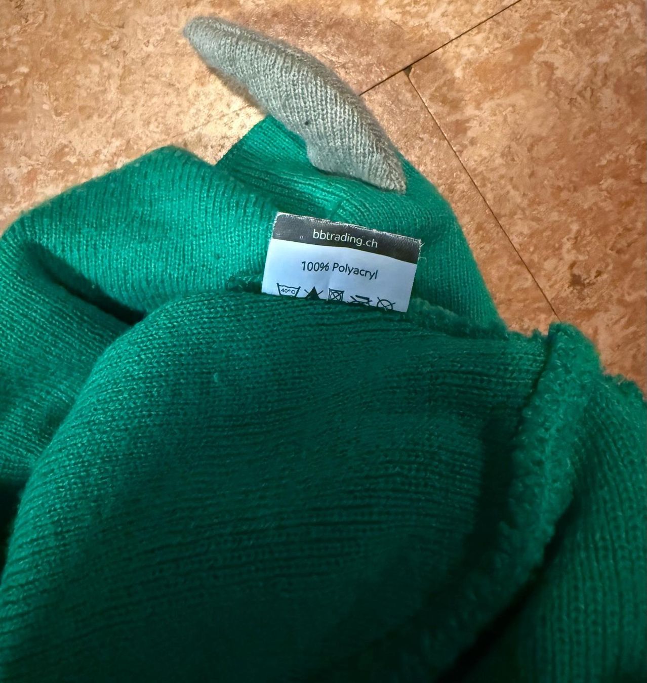 Hüte, Mützen & Caps: Mütze – Gebraucht aus Flawil von Stella_3 2