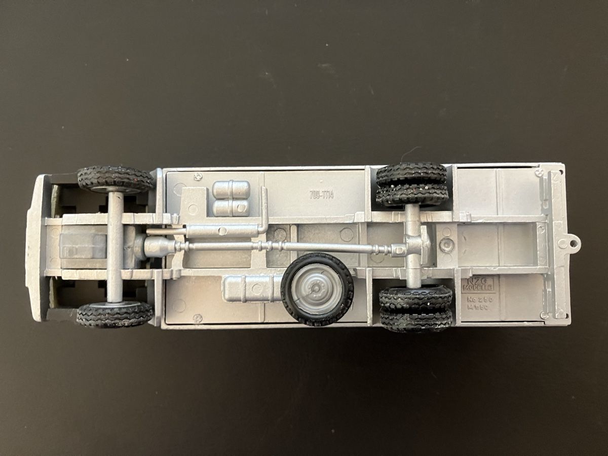 Kits de montage: NGZ Modell Steyr Lastwagen – D'occasion à Surcasti par Celi.hull 5