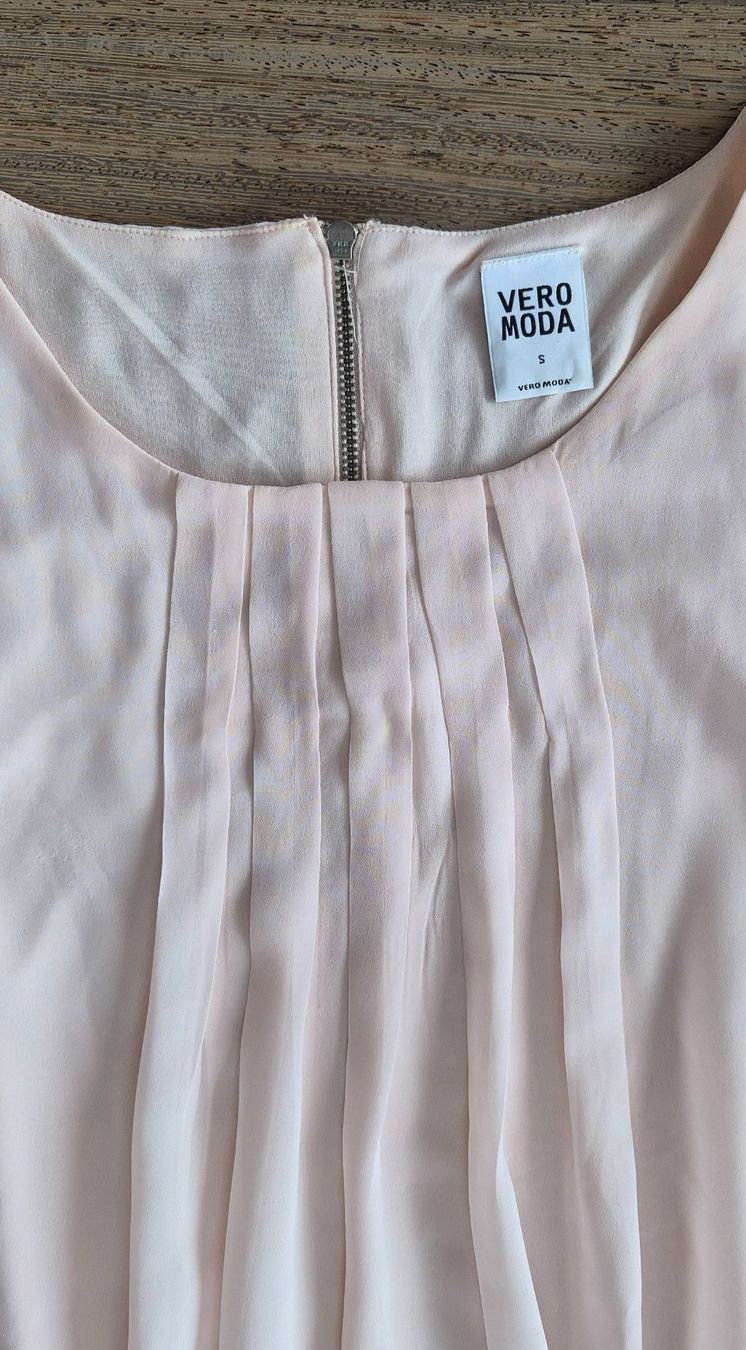 Vero Moda Top: VERO MODA Oberteil – Usato da Zürich venduto da Mokile 1